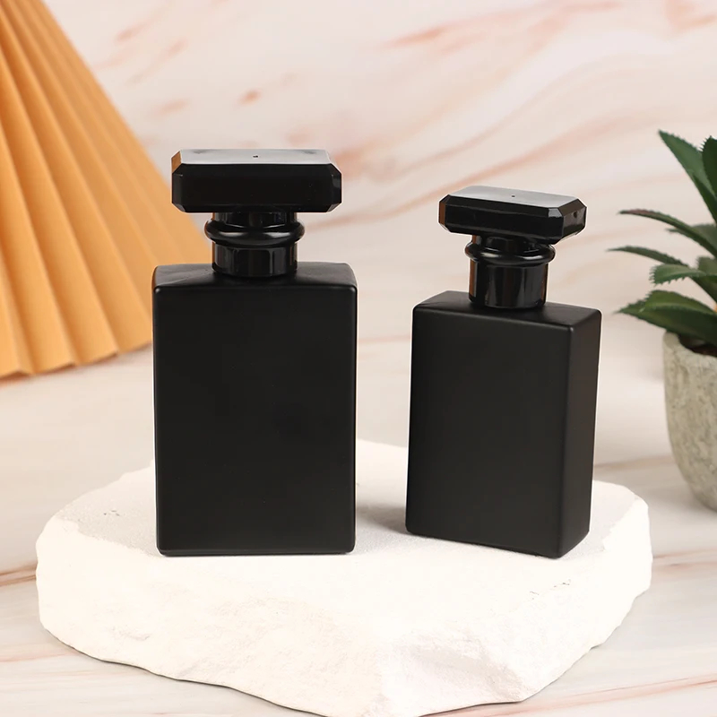 30/50 ml Helle Schwarze Parfüm – Water Bottle Blank Bewertung und Preis